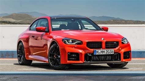 Technology in 2023 BMW M2